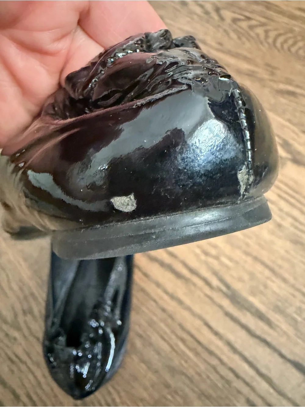 Tory Burch Black Patent Leather Reva Ballet Flats with Gold Logo size 6
